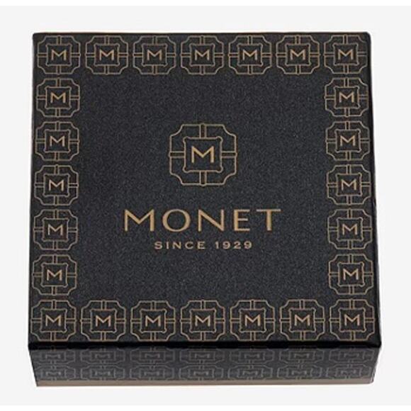 MONET Compact Mirror Butterfly Gold Tone Rhinestone New in Box - Picture 5 of 5